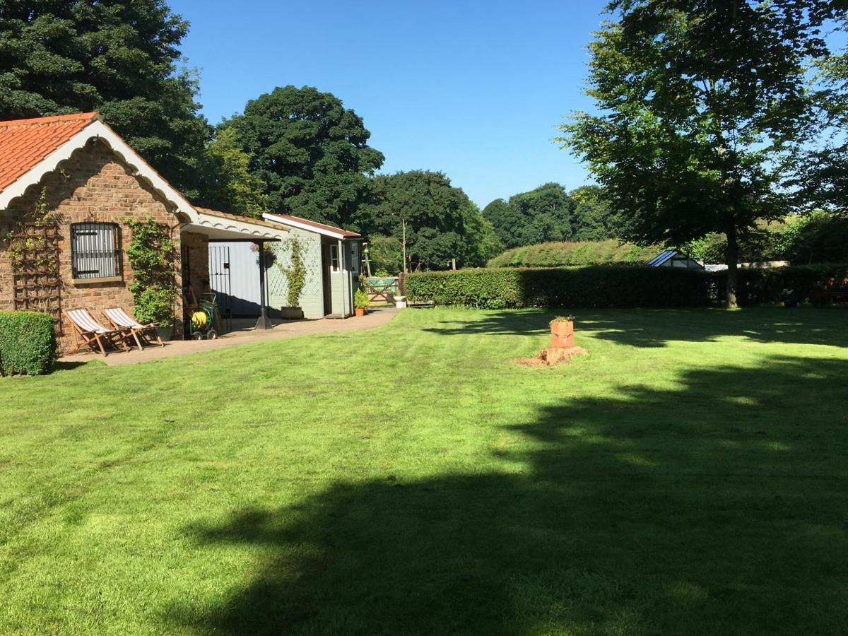Crossways Self-Catering Cottage - Self Contained East Ravendale Exteriör bild